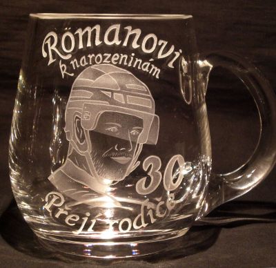 photo: Dárek hokejistovi Romanovi