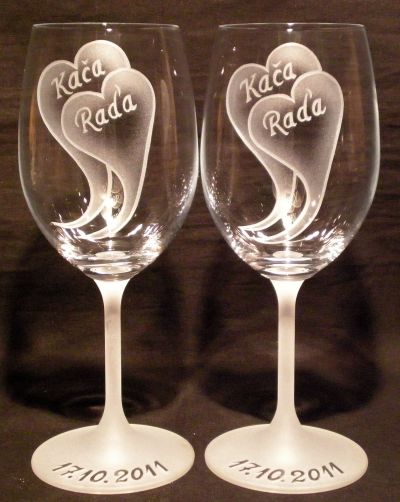 photo: Přezdívky na svatebních sklenicích